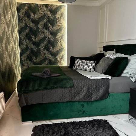 Apartamenty Kielce- Apartament Szmaragd Przy Zalew Kielecki, Faktura, Parking, Centrum Экстерьер фото